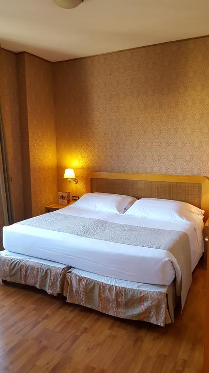 Polo Hotel Roma Ngoại thất bức ảnh