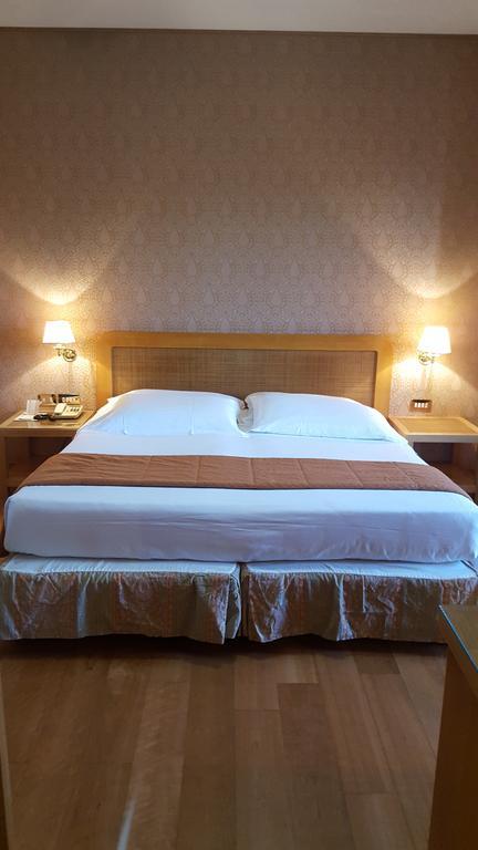 Polo Hotel Roma Ngoại thất bức ảnh
